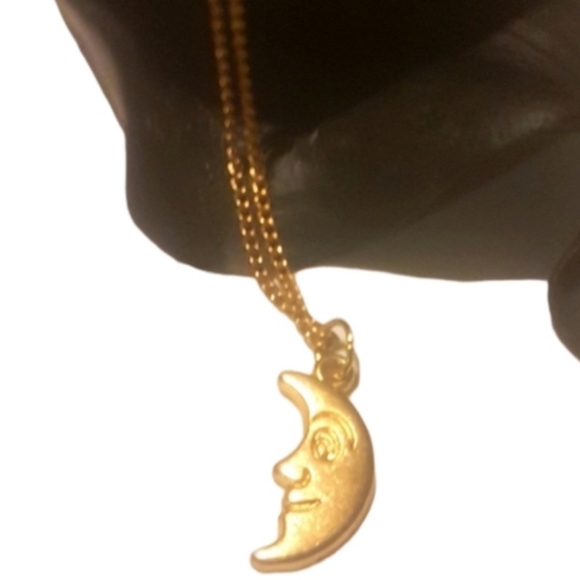 🌛 Polly Pocket Moon Man Necklace - Picture 2 of 5